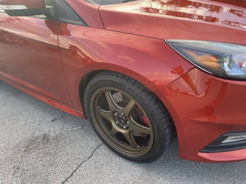 2018 Ford Focus ST