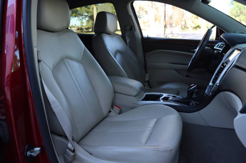 2013 Cadillac SRX Performance Collection