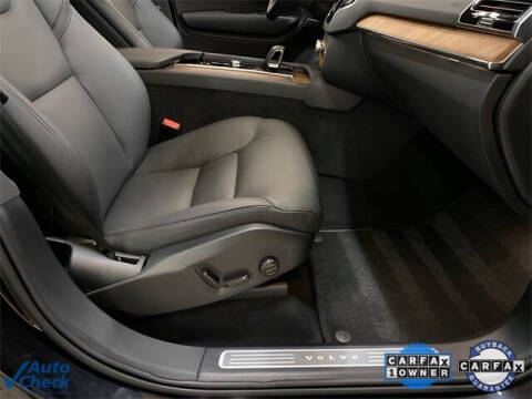 2025 Volvo XC90 B6 Plus Bright Theme 7P