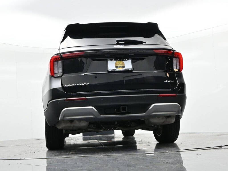 2025 Ford Explorer Platinum