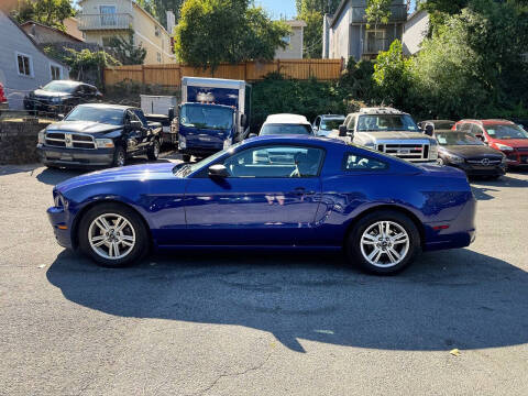 2014 Ford Mustang V6