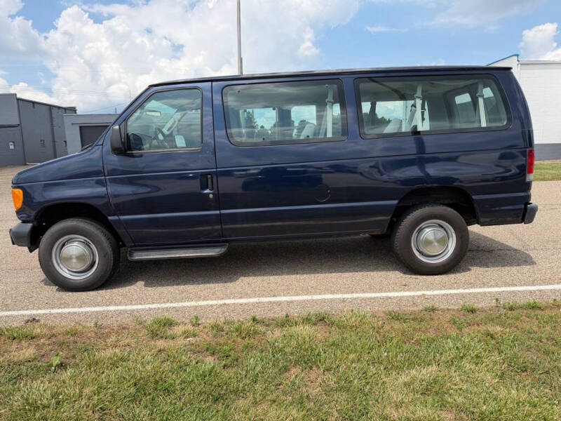 2006 Ford E-Series E-350 SD XL