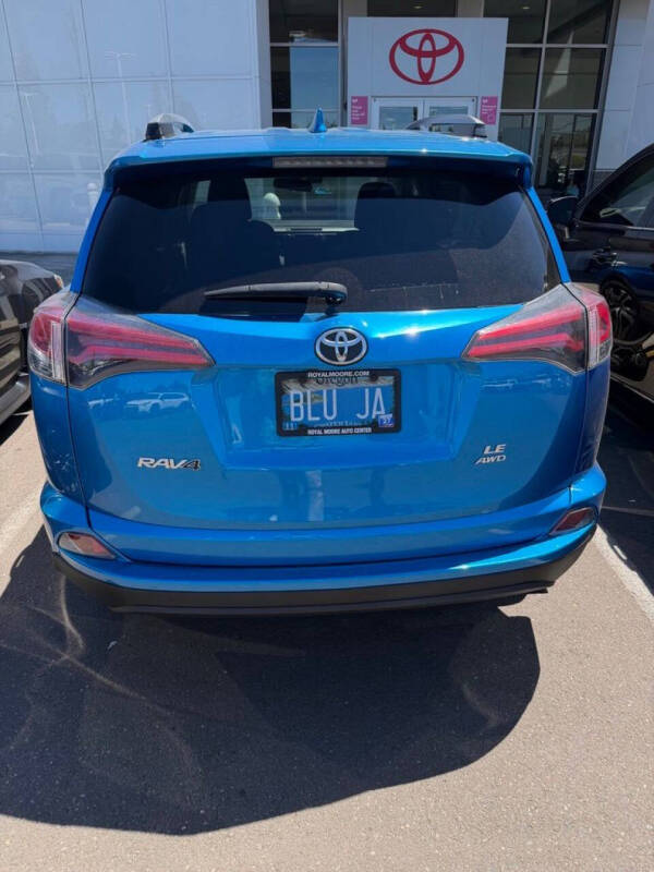 2017 Toyota RAV4 LE