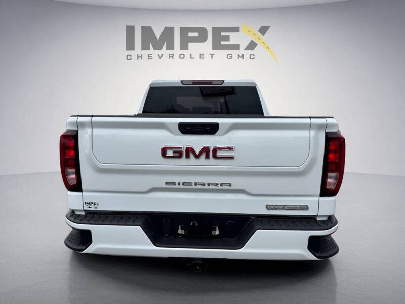 2025 GMC Sierra 1500 Elevation Standard