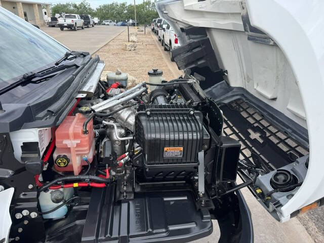 2022 Chevrolet Silverado 5500HD