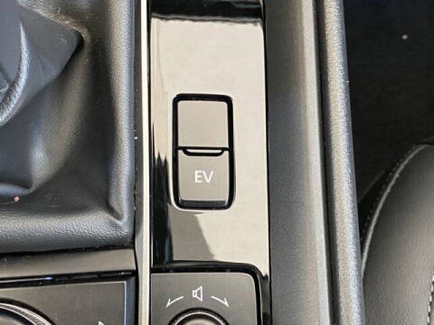 2025 Mazda CX-50 Hybrid Premium