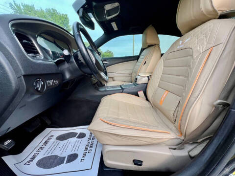 2012 Dodge Charger SE