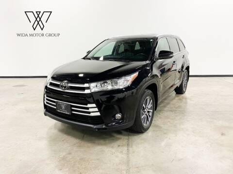 2017 Toyota Highlander for sale at Wida Motor Group in Bolingbrook IL