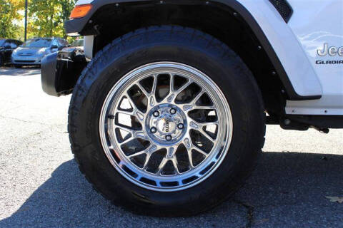 2022 Jeep Gladiator Overland