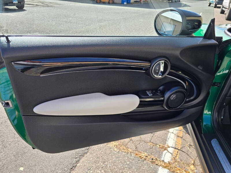 2022 MINI Hardtop 2 Door Cooper SE