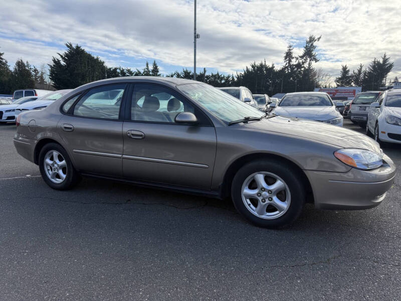 2002 Ford Taurus SES