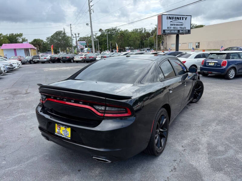 2018 Dodge Charger SXT