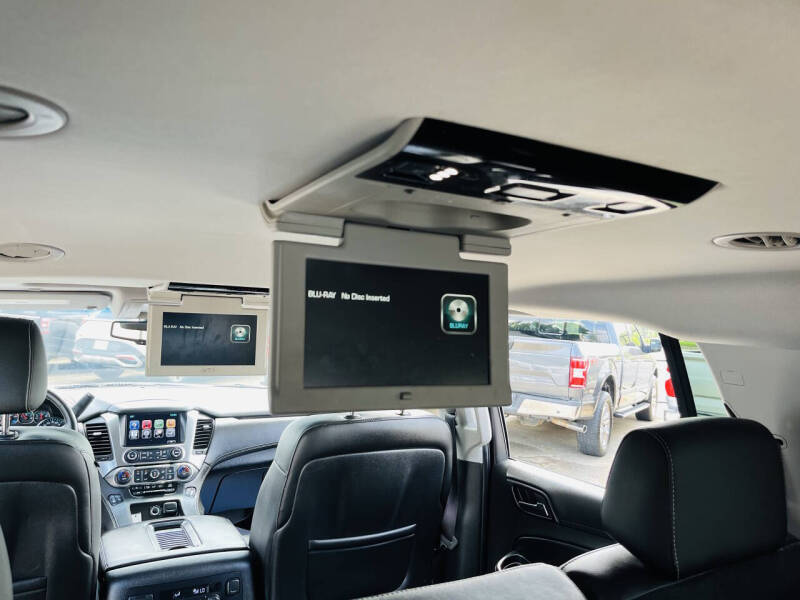 2015 Chevrolet Suburban LT