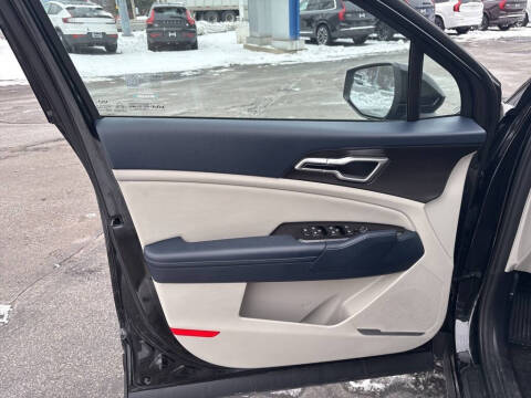 2023 Kia Sportage Hybrid EX