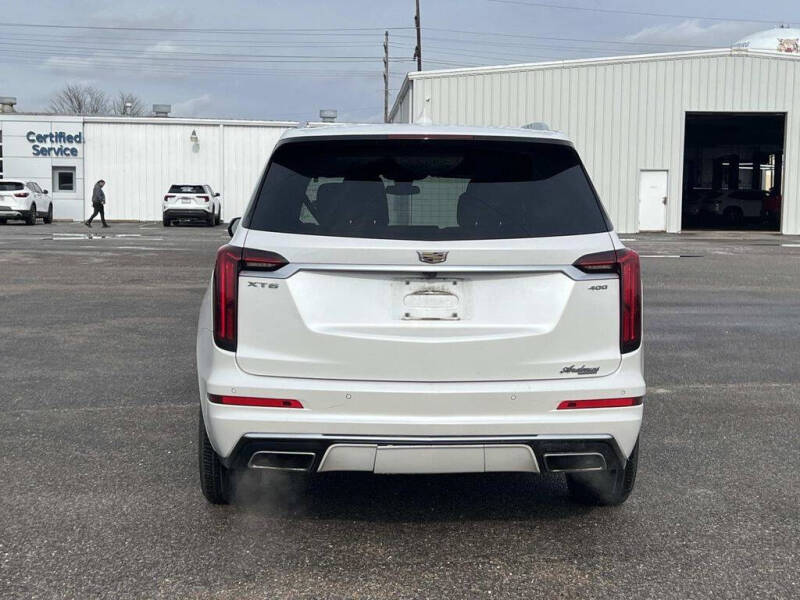2021 Cadillac XT6 Premium Luxury