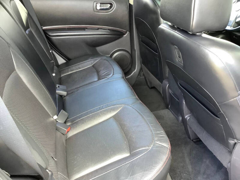 2011 Nissan Rogue S