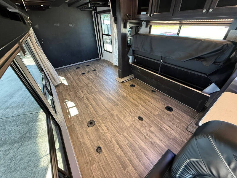 2023 Eclipse Recreational Vehicle Stellar