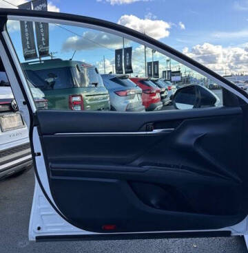 2022 Toyota Camry LE