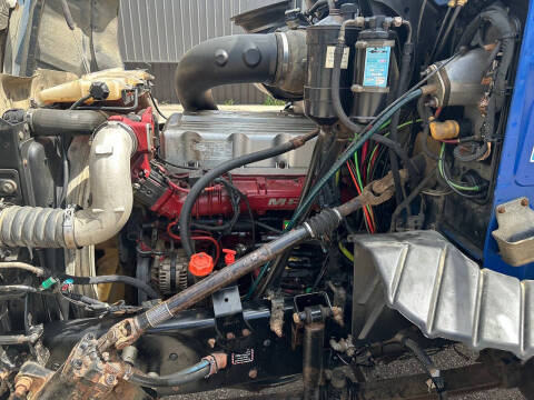 2011 Mack Pinnacle