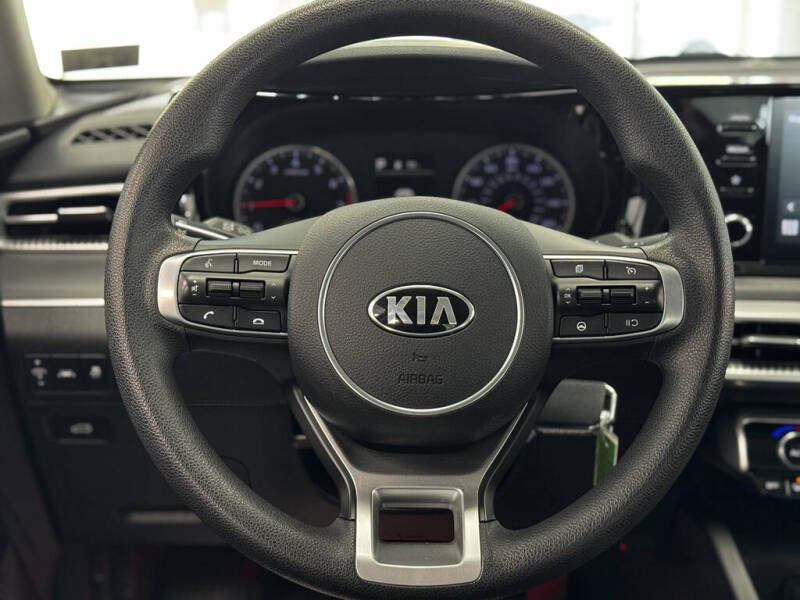 2021 Kia K5 LX