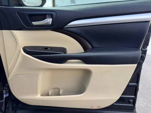 2015 Toyota Highlander XLE