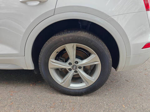 2020 Audi Q5 quattro Premium Plus 45 TFSI