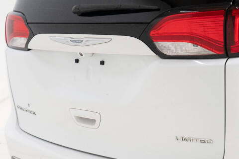 2017 Chrysler Pacifica Limited