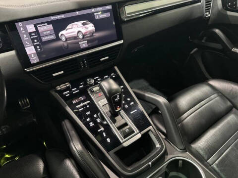 2019 Porsche Cayenne S