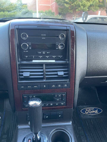 2010 Ford Explorer Limited