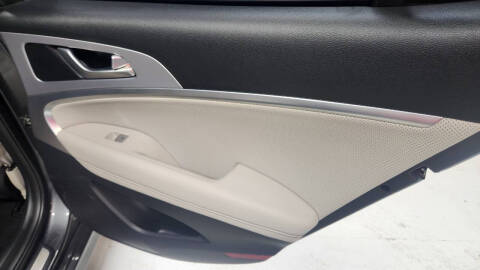 2019 Genesis G70 3.3T Advanced