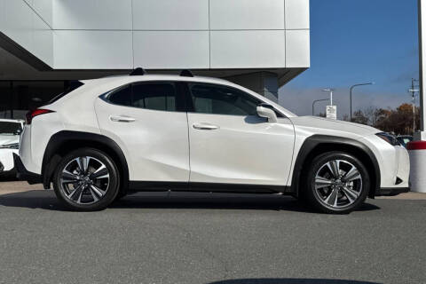 2023 Lexus UX 250h