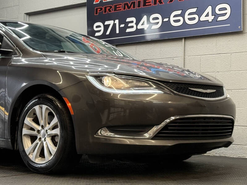 2016 Chrysler 200 Limited