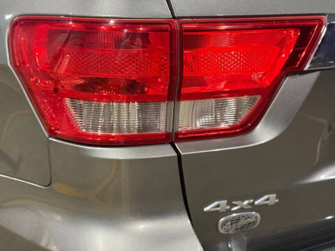 2013 Jeep Grand Cherokee Overland Summit