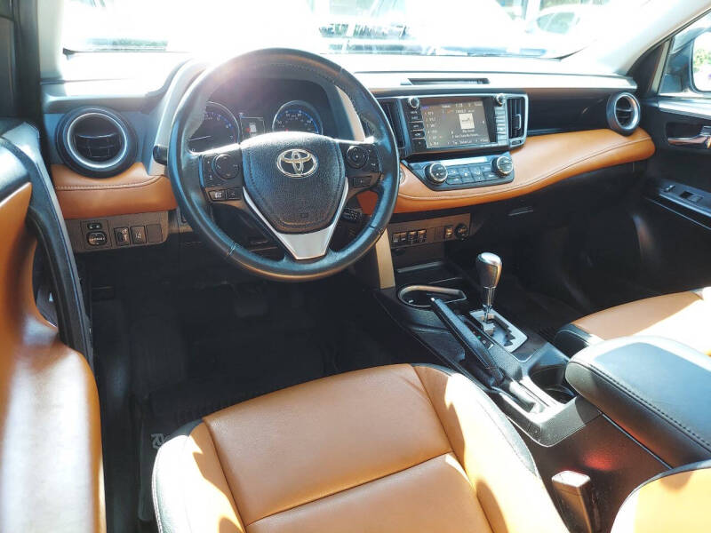 2017 Toyota RAV4 Limited