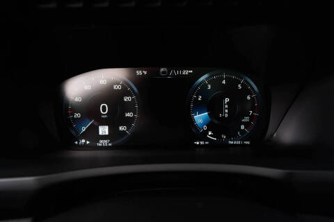 2020 Volvo XC90 T5 Momentum