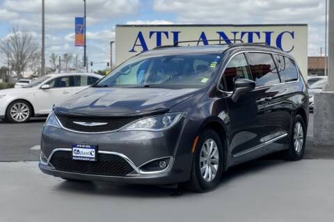 2017 Chrysler Pacifica for sale at Atlantic Auto Sale in Sacramento CA