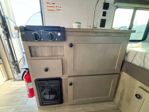 2026 Sunset Park RV Sunray