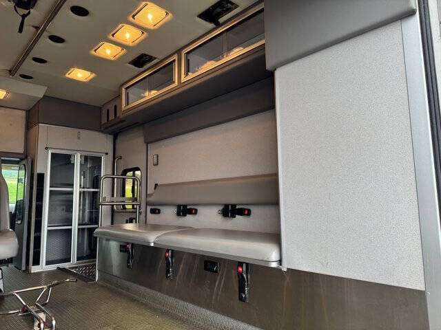 2008 Ford E-Series E-450 SD