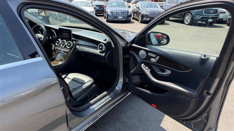 2017 Mercedes-Benz C-Class