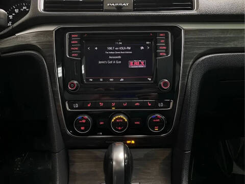 2018 Volkswagen Passat 2.0T SE