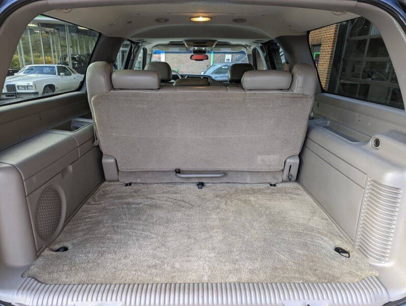 2003 GMC Yukon XL Denali