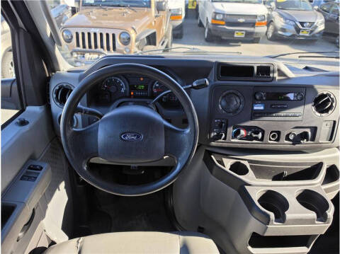2011 Ford E-Series E-250
