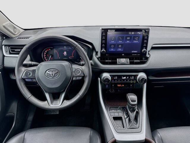 2022 Toyota RAV4 Limited