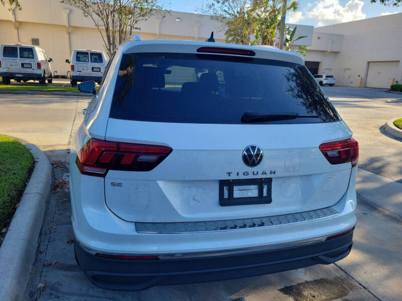 2023 Volkswagen Tiguan SE