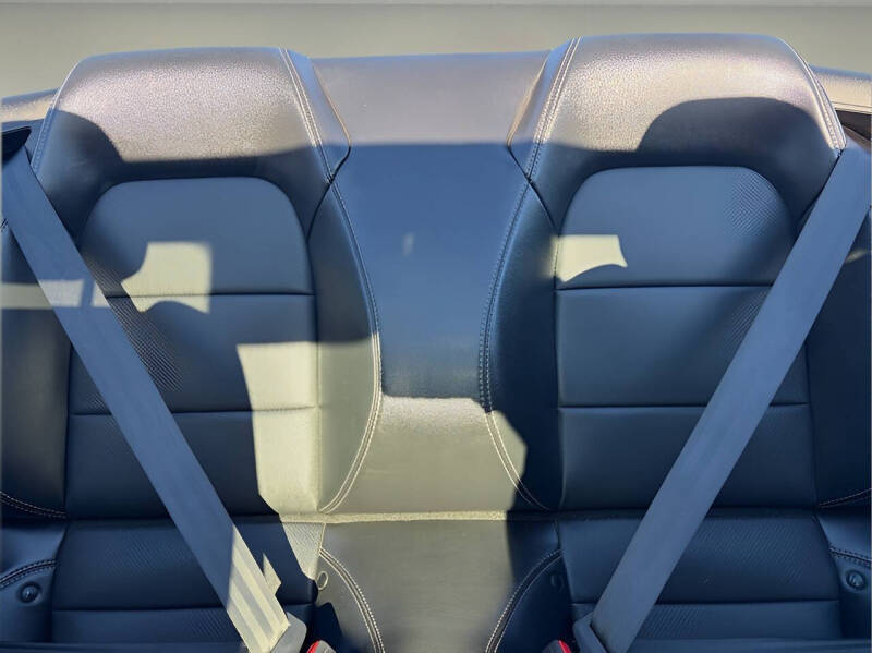 2022 Ford Mustang EcoBoost Premium