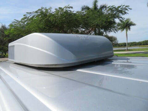 2017 GMC Savana 2500