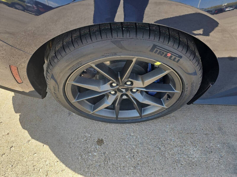 2025 Ford Mustang Dark Horse