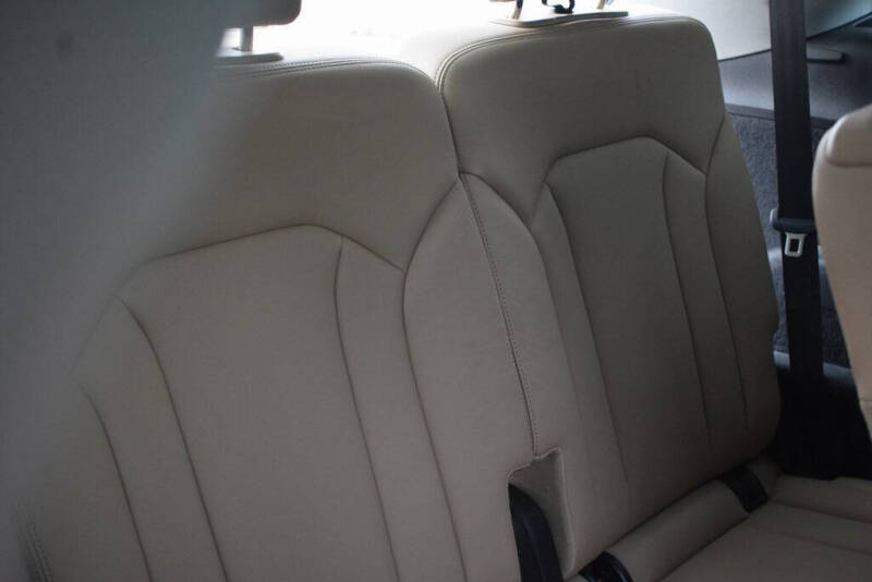 2022 Audi Q7 quattro Premium 45 TFSI