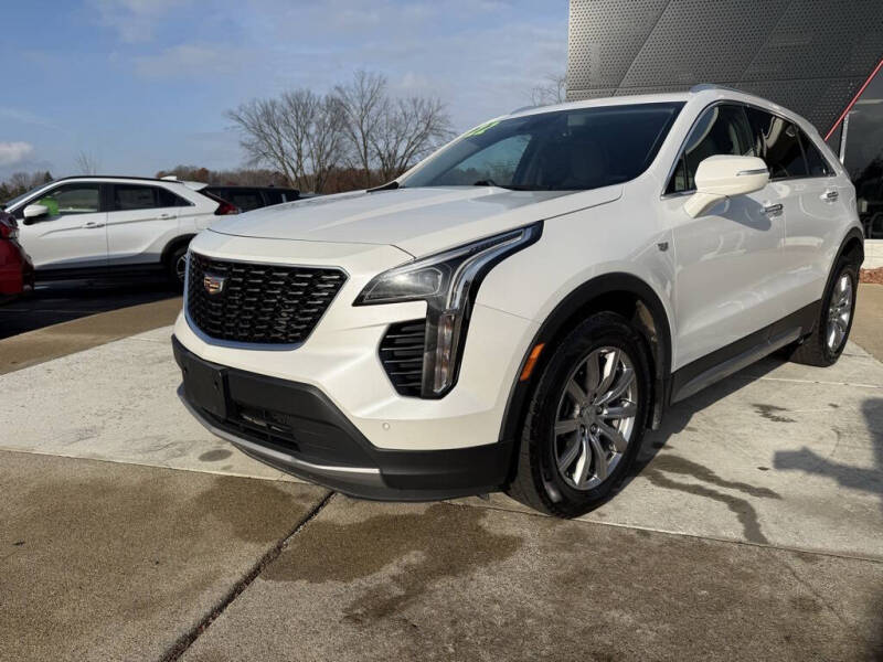 2022 Cadillac XT4 Premium Luxury