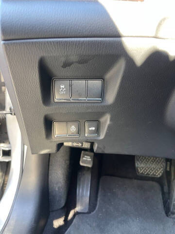 2015 Infiniti Q70 3.7